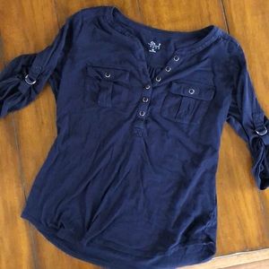 New York & Co 3/4 Length Top